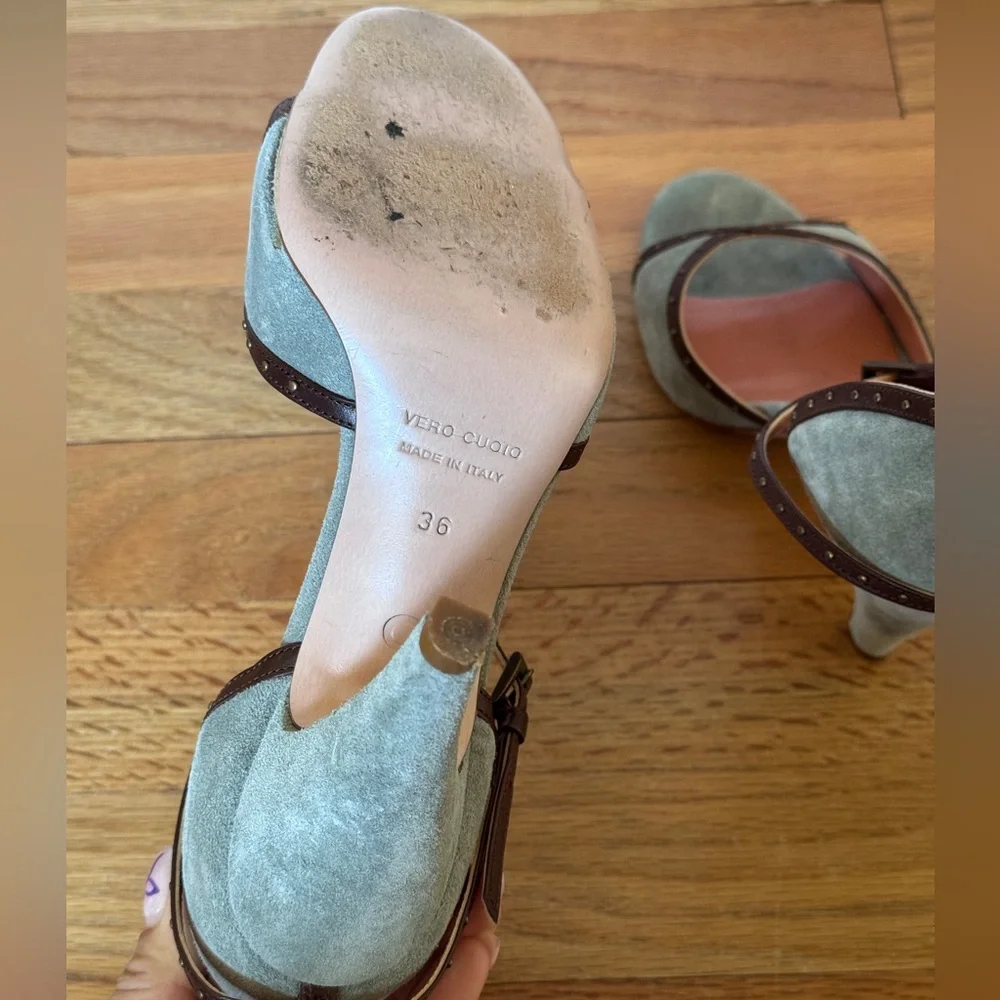 L'auture‎ Chose women's suede gray heels Size 36